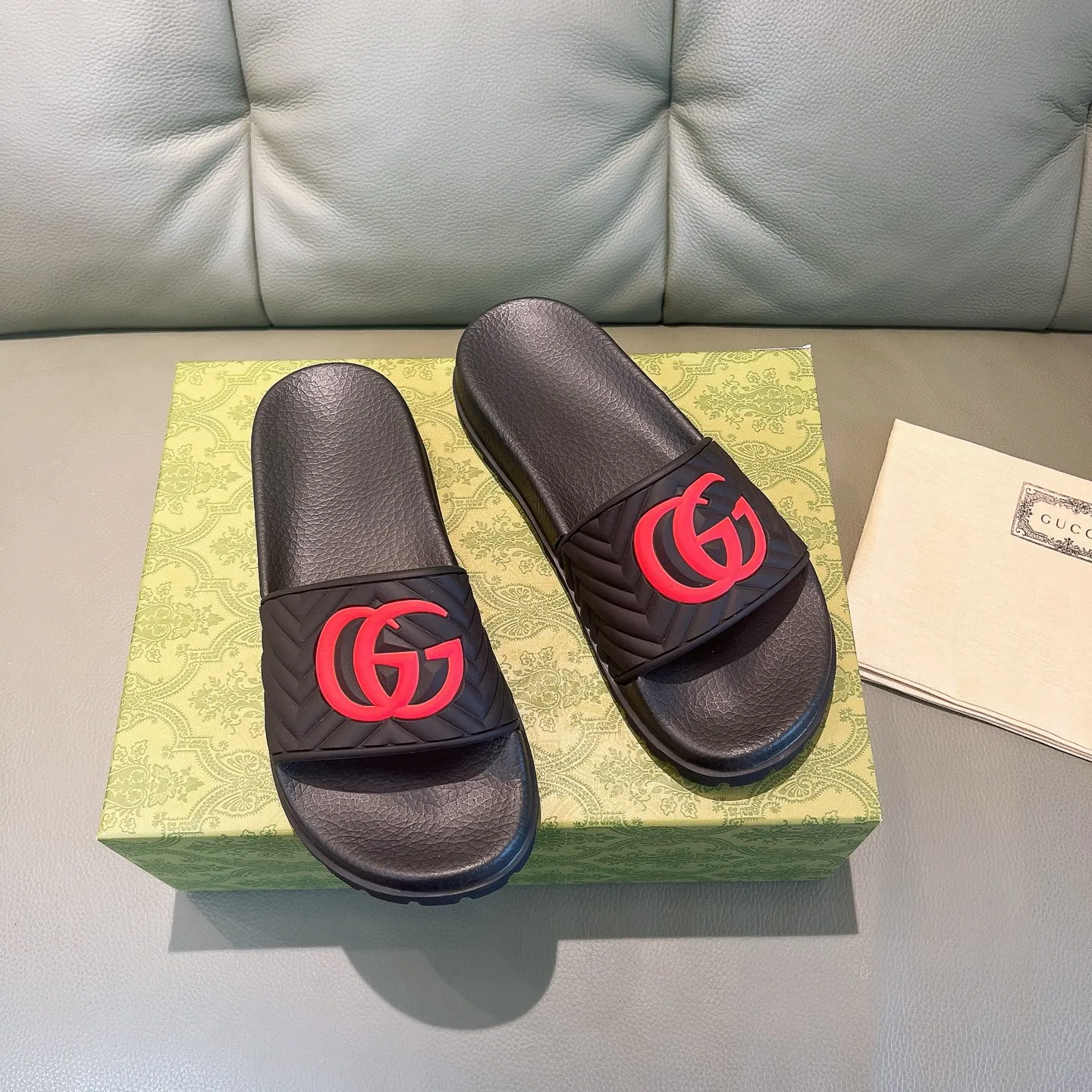Men's Men's Shoes 130🐮🐮Gucci Gucci Slippers Gucci 2024 latest beach sandals slippers Original molding double G LOGO Original molding consistent Outsole: Men's Men's Shoes u double-layer outsole Size: 35-46